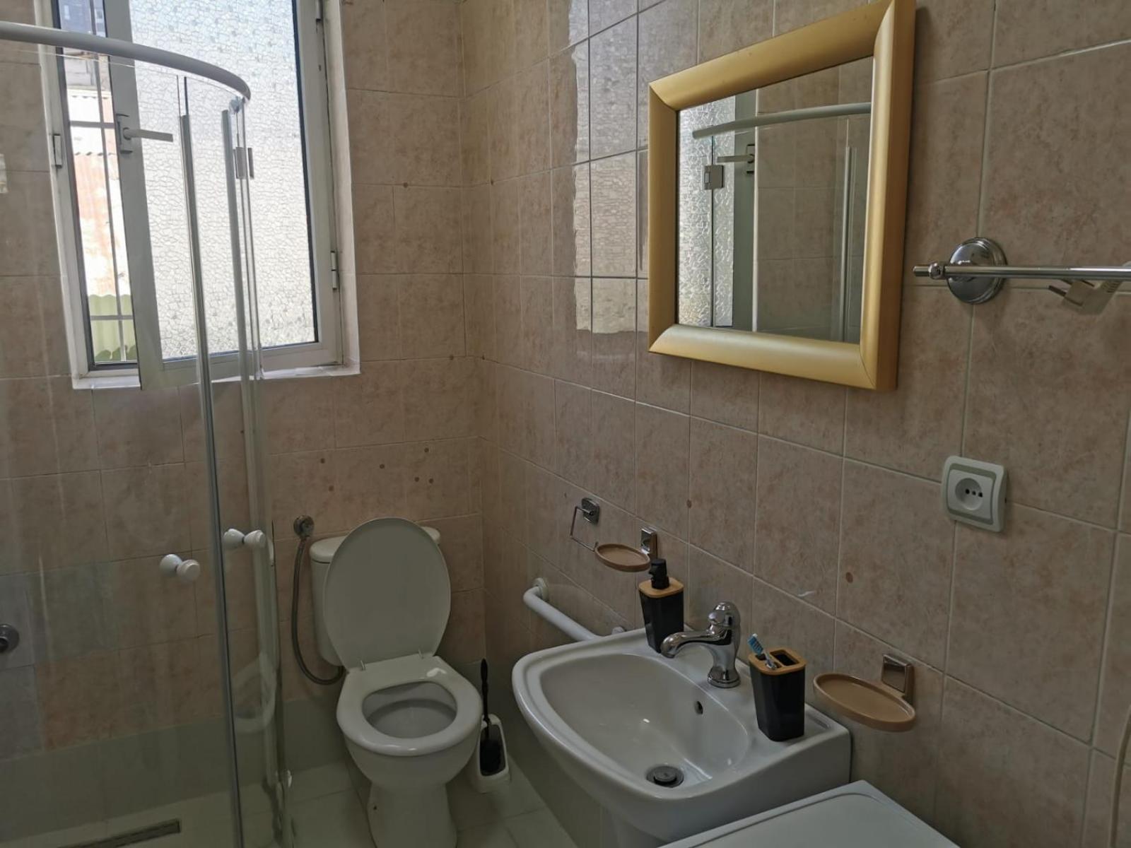 Gm Tirana Hostel المظهر الخارجي الصورة