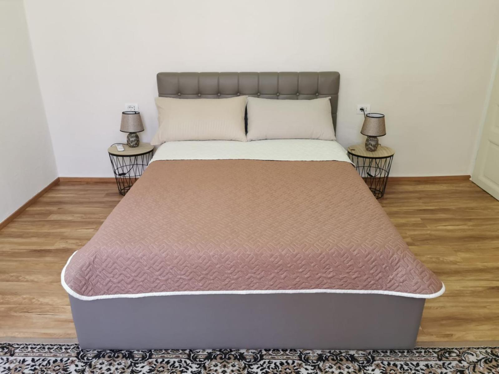 Gm Tirana Hostel المظهر الخارجي الصورة